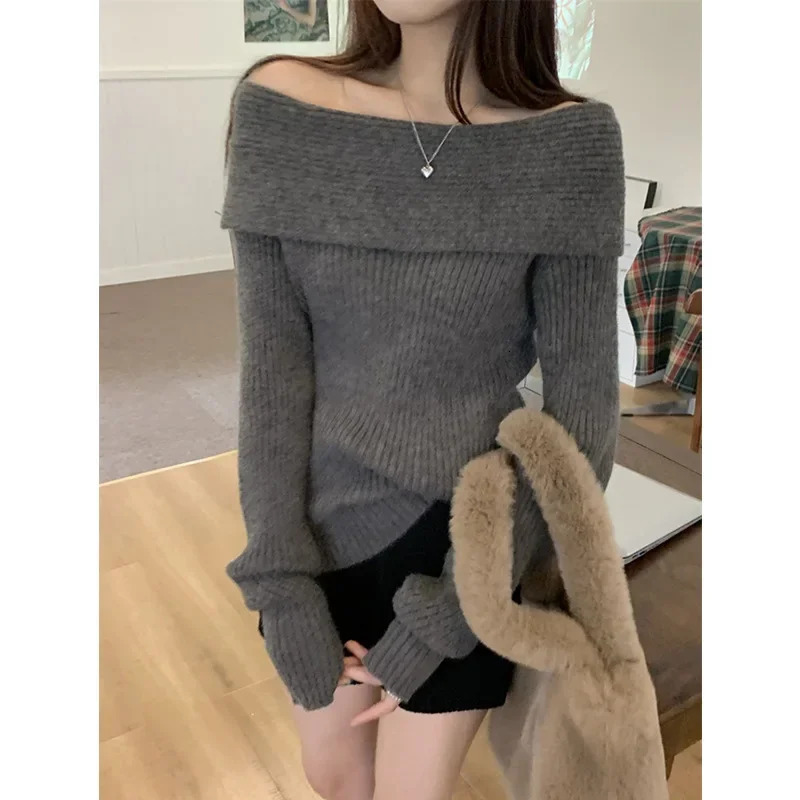 Sexy white elegant shoulder knit sweater bottom layer suitable for womens weight loss worn inside out Chinese landscape Pat 250210
