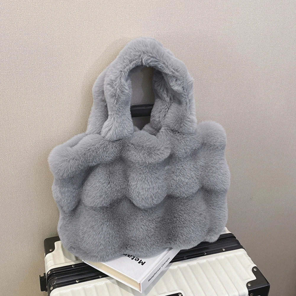 Women Fluffy Shoulder Bags Autumn Winter Top-Handle Handbag Plush Tote Bag Solid Color Versatile Handle Bag 250207