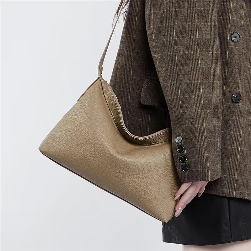 Toptrends 100% Genuine Leather Hobo Shoulder Bags For Women 2024 Designer Simple Large Capacity Messenger Ladies Handbags