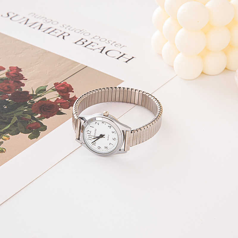 Middle aged and elderly watches mens large digital dial womens watch steel band spring elastic band elderly watch waterproof quartz watch for daily li
