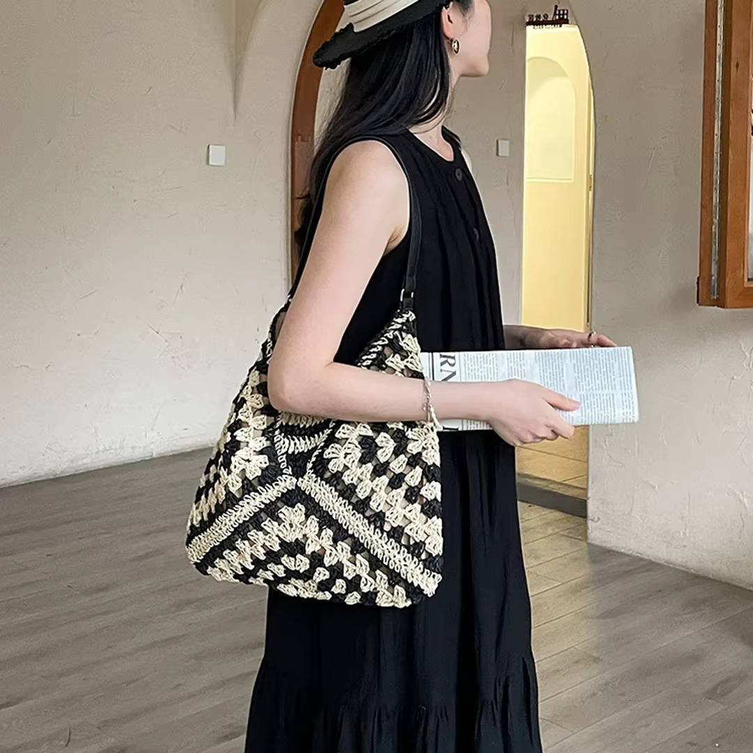 2025 Fashion Woven Bag Large Capacity Shoulder Bags For Woman Casual Tote Bag Popular Straw Weave Handbag