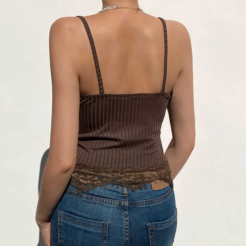 Goth Aesthetic Lace Patchwork Tank Tops For Women Sexy V-Neck Brown Retro Crop Tops Summer y2k Fashion Casual CamisoleXJ250212