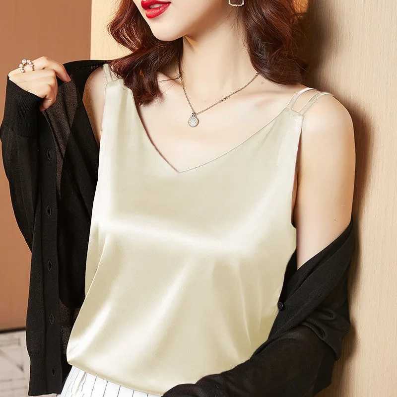 Ice silk Women Summer Tanks Camis Vest Fashion Casual Sveless Ladies Street Tanks Tops Tees Hotsweet B3169XJ250212