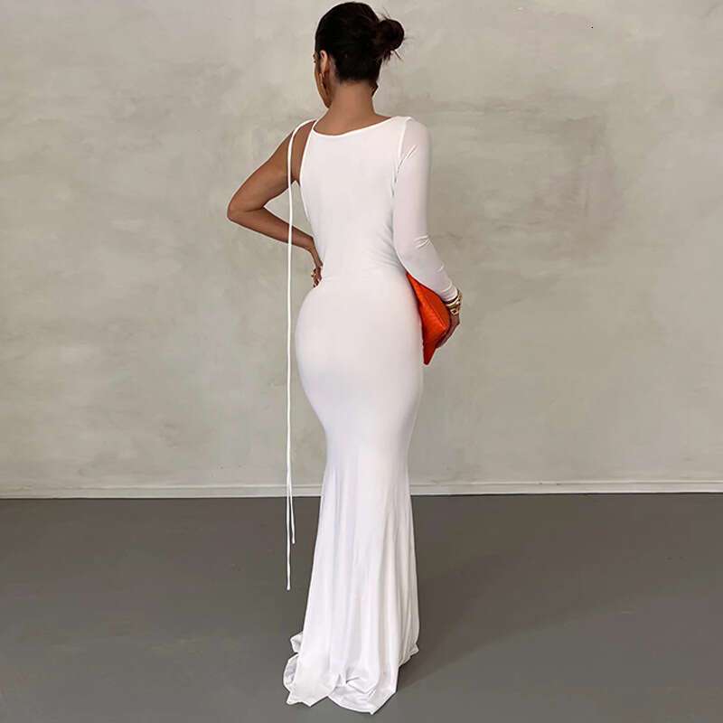 European and American style women's summer fashion sexy solid color single shoulder slim fit dress wholesale 2025 temperament versatile new trend