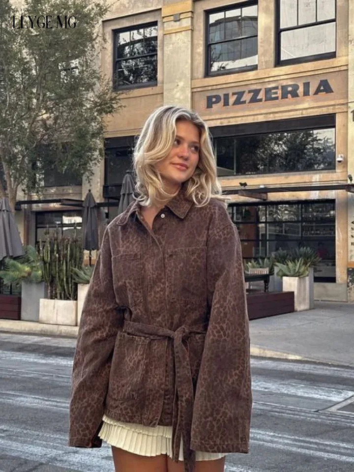 Leopard Jacket Women Lace up Lapel Autumn Coffee Print Womens Shirts Pockets Loose Casual Outerwears Female High Street Hipster 250122