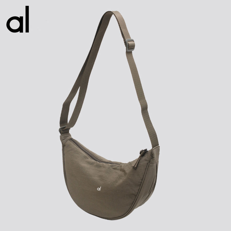 Designer classic solid color crossbody dumpling bag casual multi-functional adjustable men's and women's underarm nylon bag