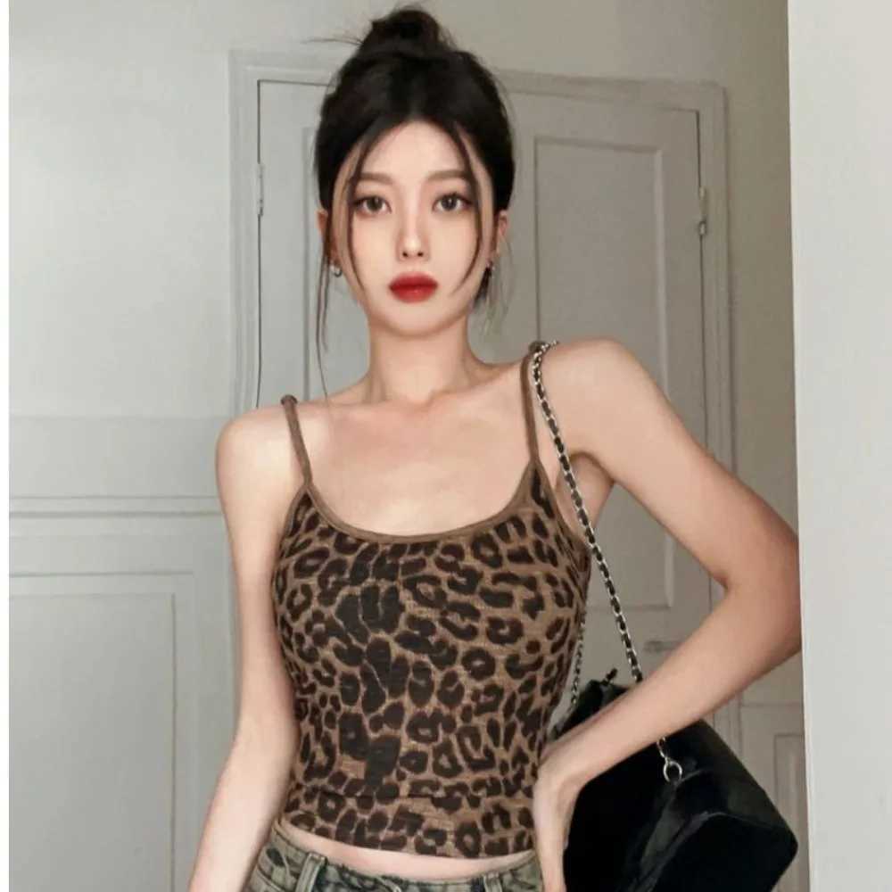 Summer Leopard Print Sling Fashion Temperament Look Slim Tube Top Cool Casual Sveless Top Beach VacationXJ250212