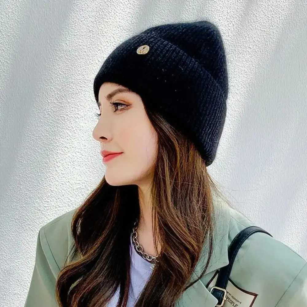 Plush Wen Winter Hat Simple Windproof Thick Warm Rabbit Fur Knitted Hat Pure Color Sklies Beanies X250212