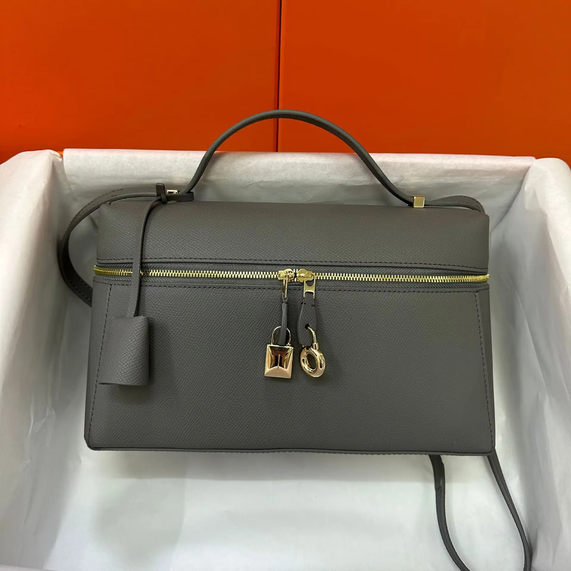 Vintage Bags, Calf Bag: Large Capacity Leather Shoulder Bag, Casual Style Tote hot for Daily Use, Early Autumn New Model