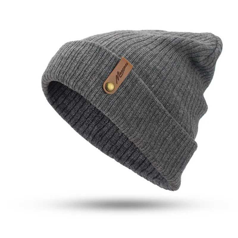 New Fashion Wen Men Winter Hat Knitted Skuilles Beanies For Wen Hats Balaclava Unisex Winter Cap Men Brand Hat X250212