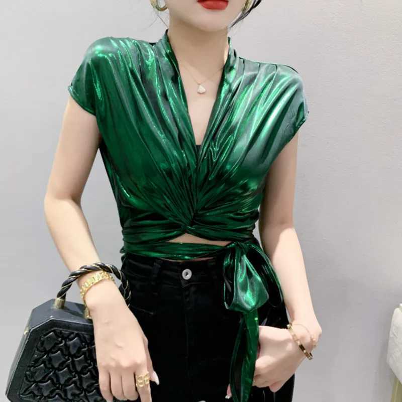 Street wear Gold Silver Green Shinny Short Sve Blouse Women Sexy Irregular Short Wrap Shirt Fe Bandage Summer TopsXJ250212
