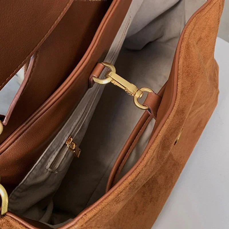 Winter Fashion Shoulder Bags for Women Retro Pu Leather Flap Crossbody Bag Lady Messenger Handbag Clutch Purse 250207