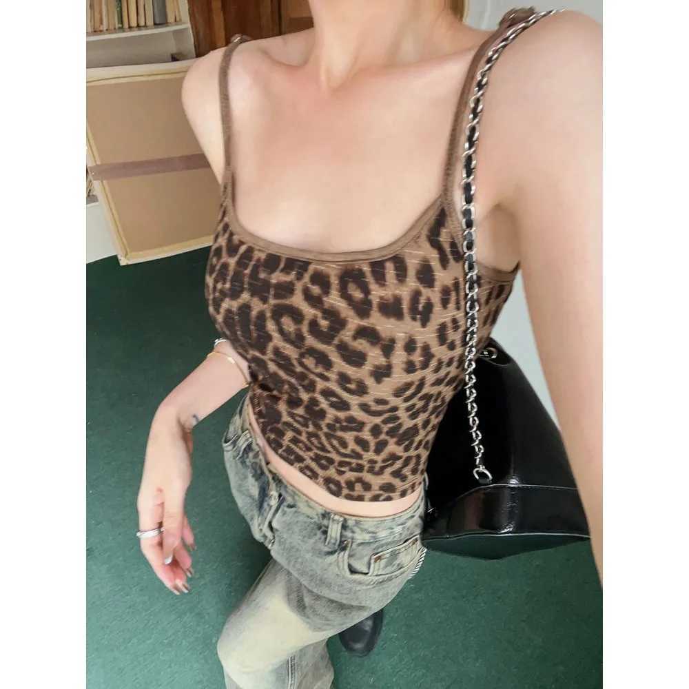 Summer Leopard Print Sling Fashion Temperament Look Slim Tube Top Cool Casual Sveless Top Beach VacationXJ250212
