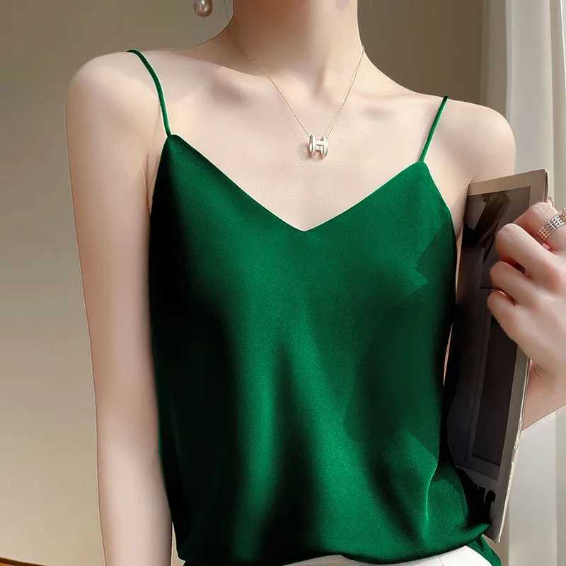 Casual Women Camis Tops Solid Spring Summer Tops Sexy V-neck Tank Tops Office Lady Top 2024 Fashion Korean Tank TopXJ250212