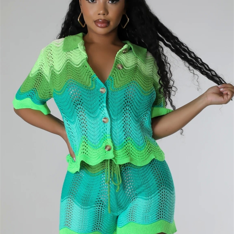 Womens Tracksuits Two Pieces Set 2025 Spring New Knitted Short Sleeved Shorts Casual Set 2 Colors