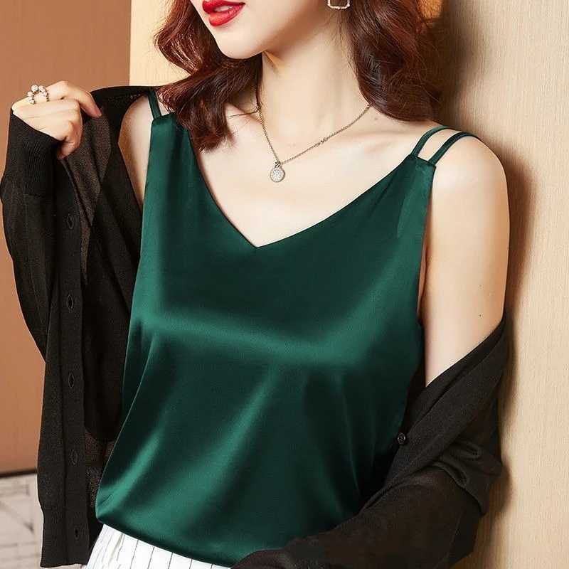 Ice silk Women Summer Tanks Camis Vest Fashion Casual Sveless Ladies Street Tanks Tops Tees Hotsweet B3169XJ250212