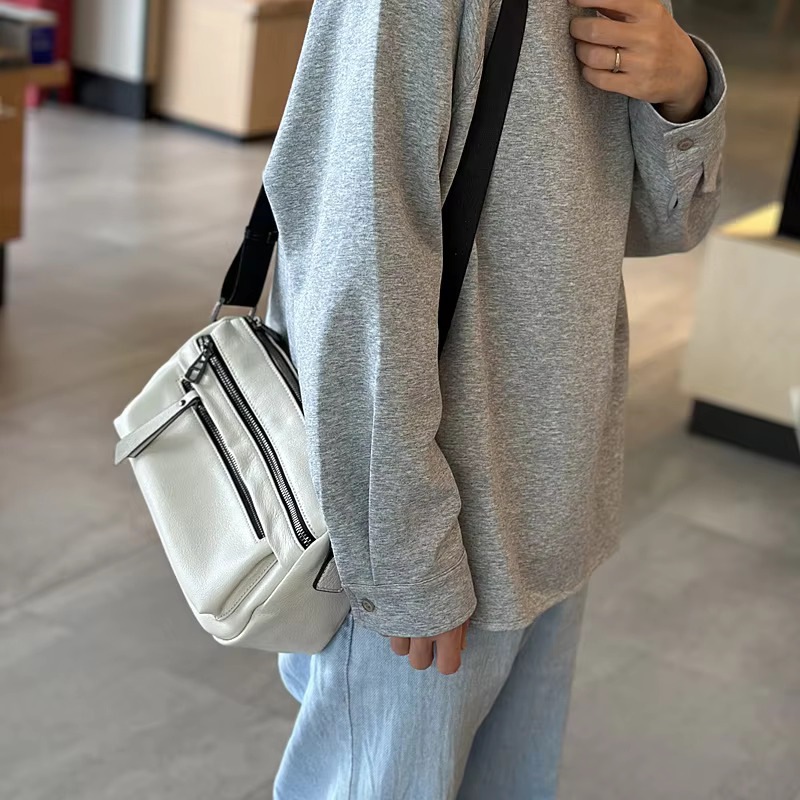 2025 Leather Casual Lightweight Crossbody Women's Head Layer Cowhide Designer Bag