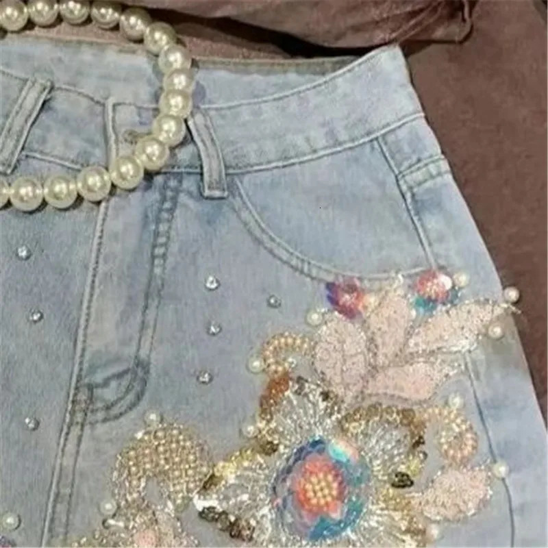 Limiguyue Summer High Quality Sequined Denim Shorts Wide Legs Diamond Jeans Pearl 3D Flowers Diamonds Short Pants Cow 062P 250212