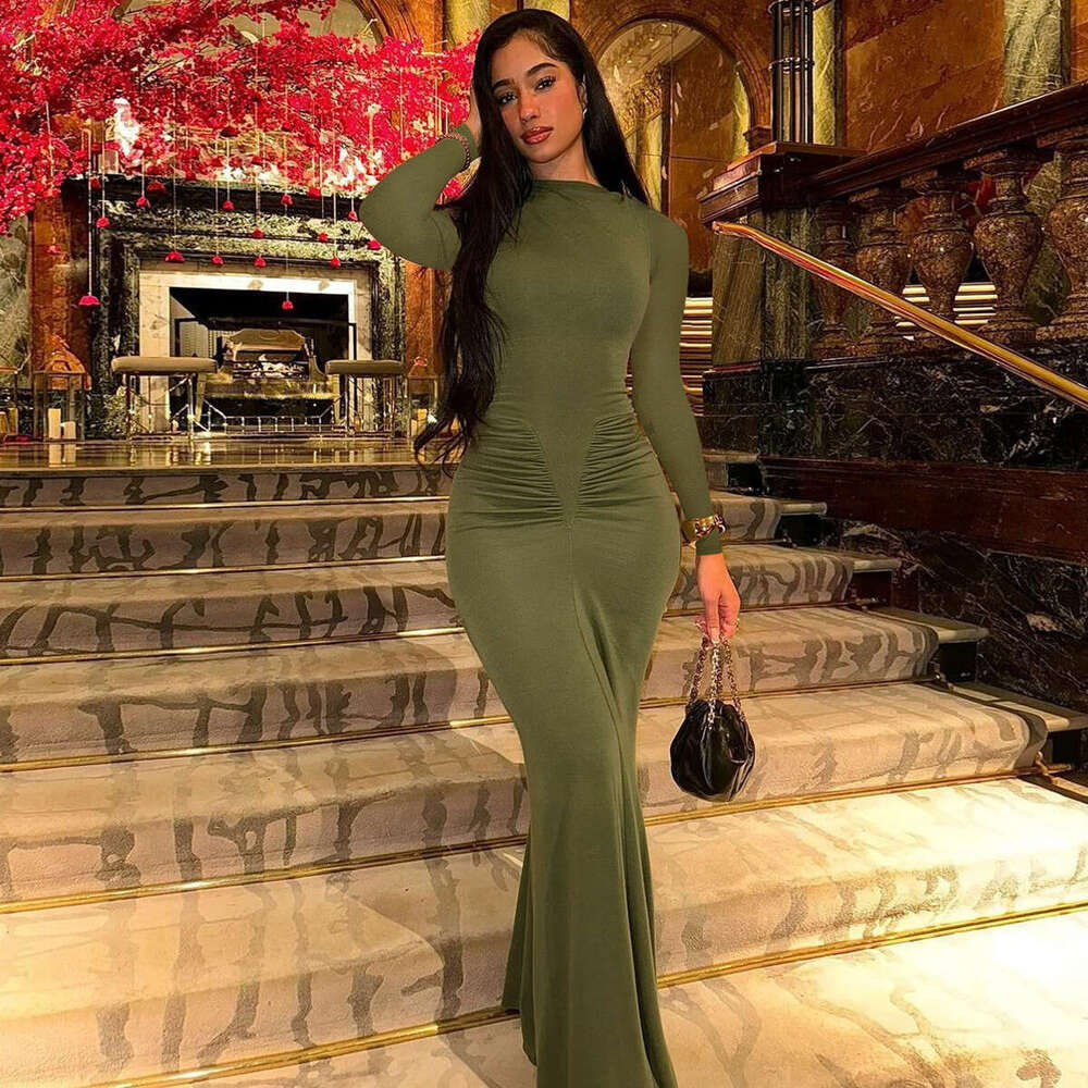 Hot selg women's in Europe America summer 2025, fashionable stylish products, slim fit pleated round neck long sleeved dresses, wholesale for wom