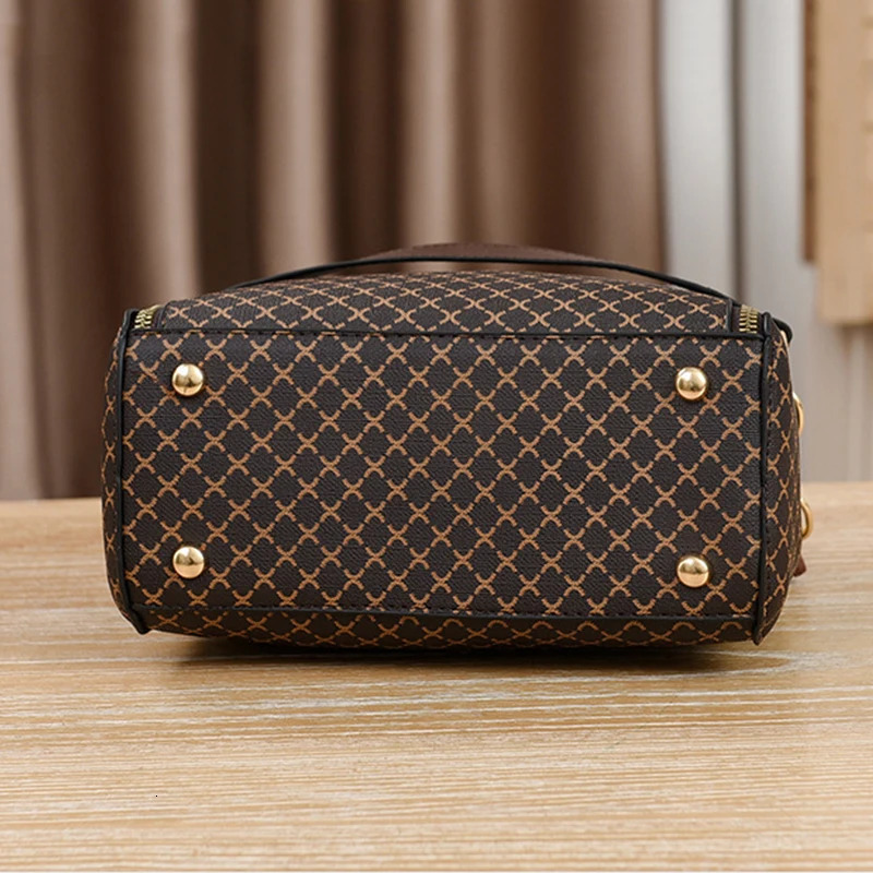 Women Handbag Bag Bucket Shoulder Crossbody Bag Flip Check Print Large Capacity Single Shoulder Straddle Bag 250207ww