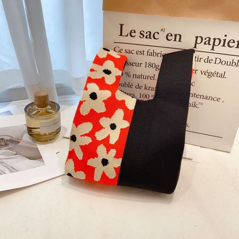 Instagram popular casual tote canvas bag, handbag, Japanese and Korean version, versatile hand-held women's knitted bucket bag