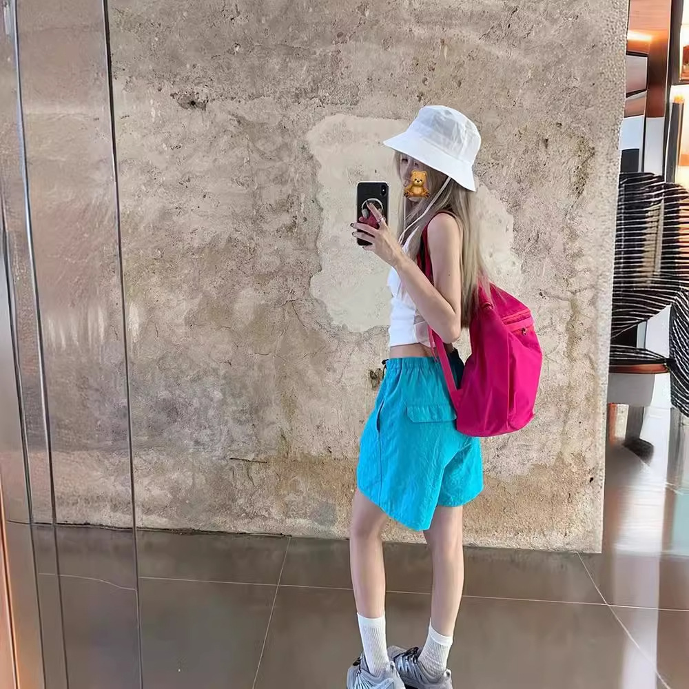 Dopamine Sports Casual Shorts Women's Summer Fashion Pink Quick Drying One-fifth Wide Leg Shorts Sexy Beach Pants