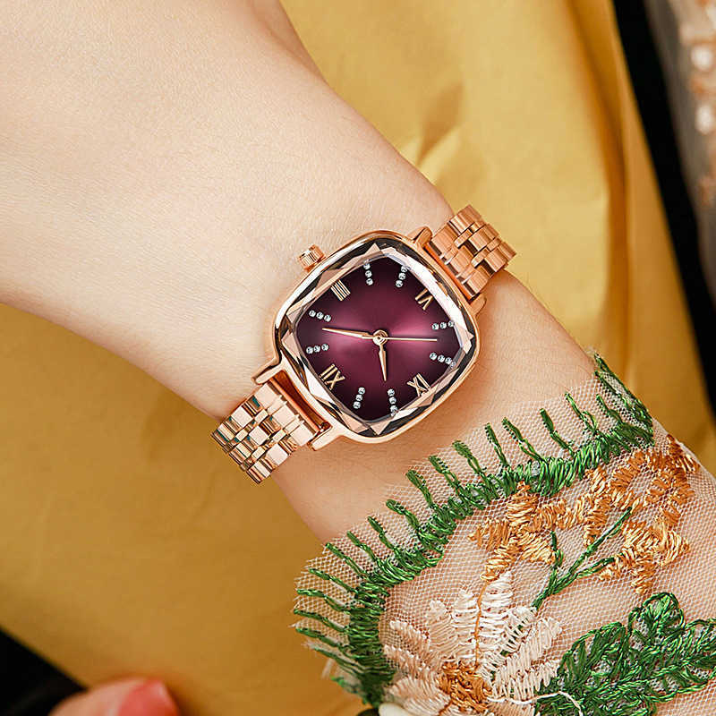 Square shaped womens quartz watch with diamond shaped multi-faceted mirror and thin strap simple and fashionable versatile and versatile W250212