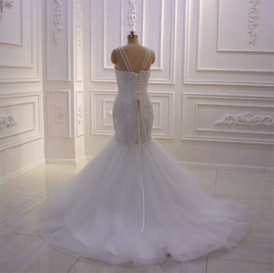 Customized Am341 Custom Made Spaghetti Straps Lace Applique Crystal Mermaid Wedding Dress