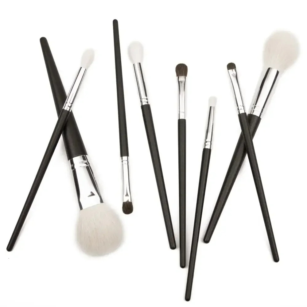 ONE ORCHID Pro 8 Pcs Goat Hair Powder Highlighting Makeup Brushes Pencil Tapered Crease Blending Shader Eyeshadow Cosmetic Kit 250207