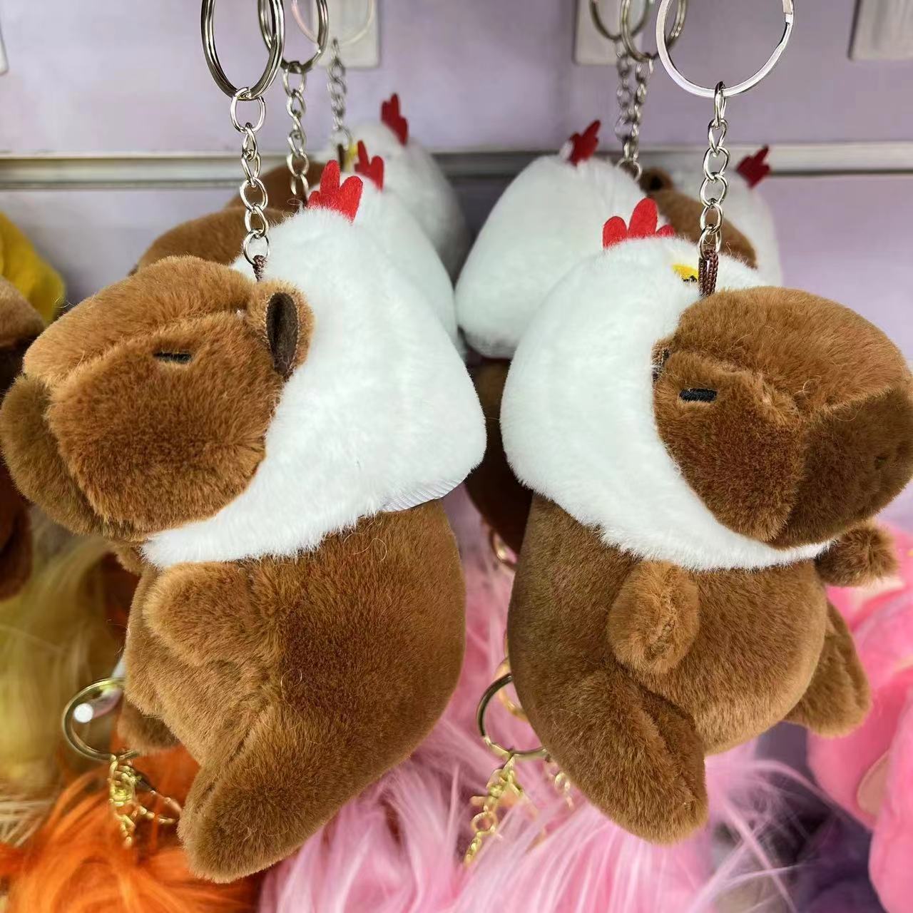 Popular Cappibara Plushie - Stylish Keychain with a Funny Face for Handbags and Wallets