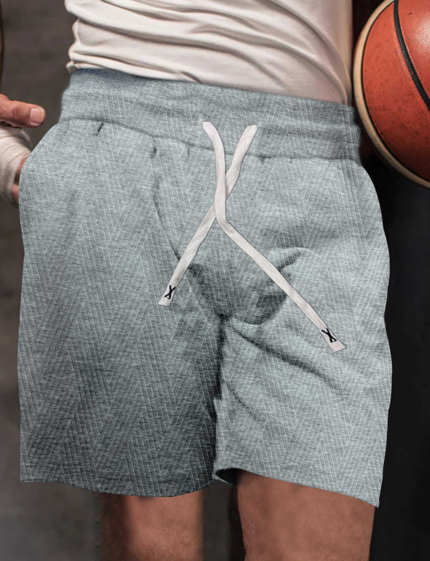 Summer mens new style drawstring loose brushed skin friendly European casual sports mens shorts trend W250212