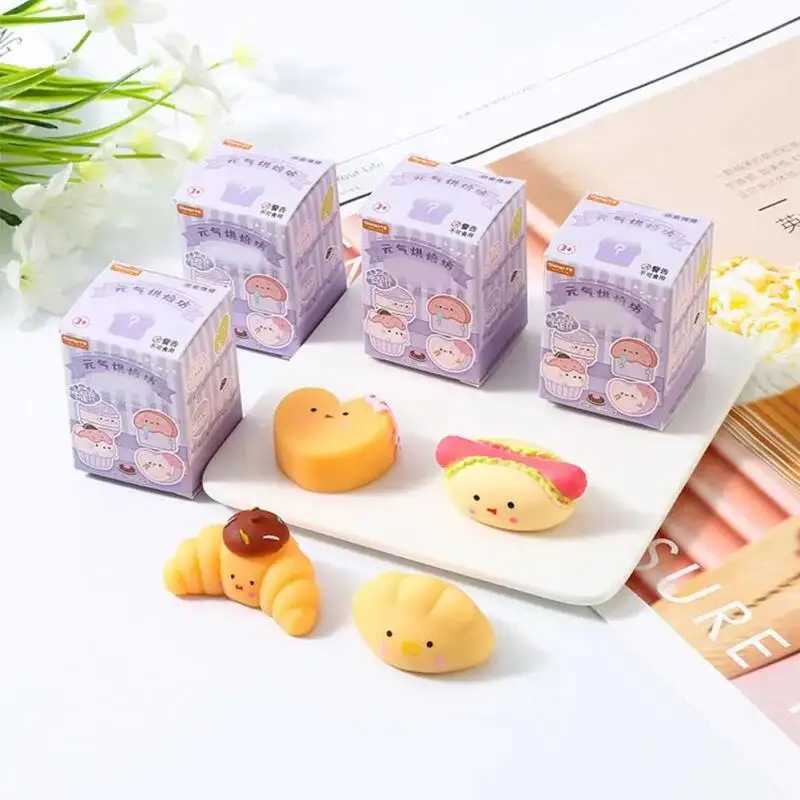 20PC Mochi Toys Blind Box Kaii Squeeze Bread Foodie Soft Glue Favors Str Relief Antistr Kids fidget Toy Birtay GiftsXJ250212