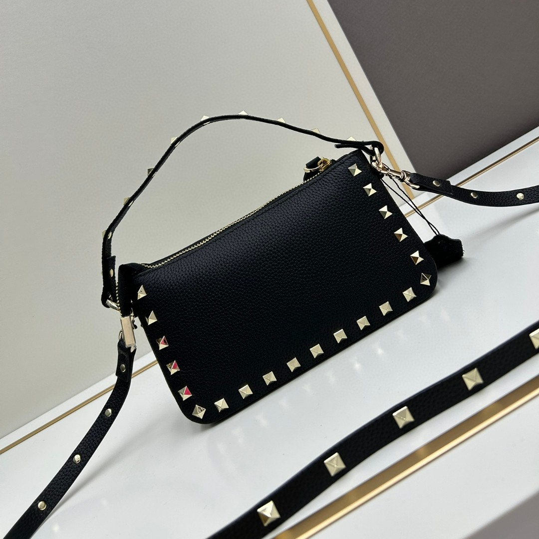 Real Cow Leather Shoulder Bags With Rivets Rockstuds Small Crossbody Top Handle Bag Purses And Handbags Designer Fashion Messenger Bag Clutch With Card Holder 3074