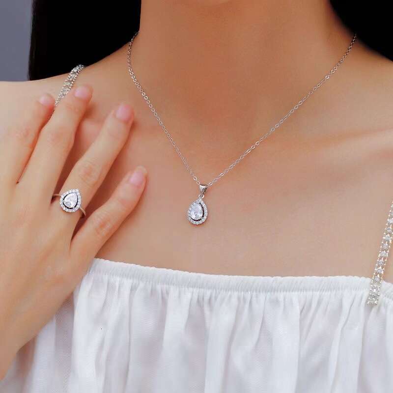 Recommended new minimalist necklace set from Japan South Korea, fashionable and elegant zircon teardrop shaped open ring earrings