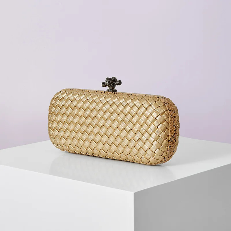 Wild Serpentine Evening Bags for Women Leather PU Woven Clutch Purse Elegant Ladies Metal Buckle Silver Handbag Bolso Mujer 250120