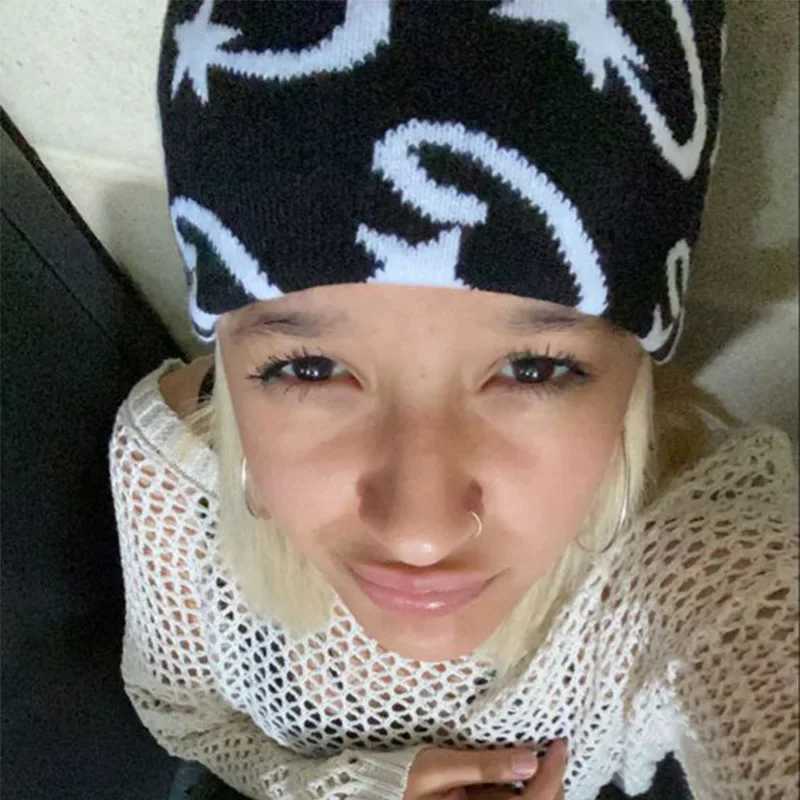 Couple Knitted Caps Hip-hop Trendy Beanie Hat 2024 Letter Jacquard Wen M Winter Hot Girl Warm Knitted Hat Wool Balaclava X250212
