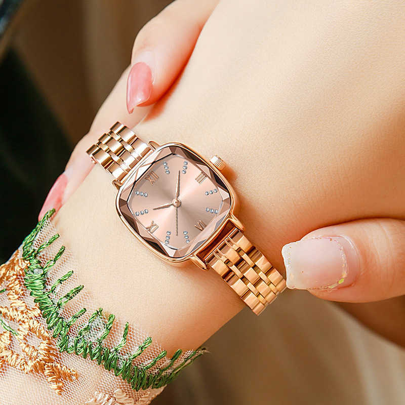Square shaped womens quartz watch with diamond shaped multi-faceted mirror and thin strap simple and fashionable versatile and versatile W250212