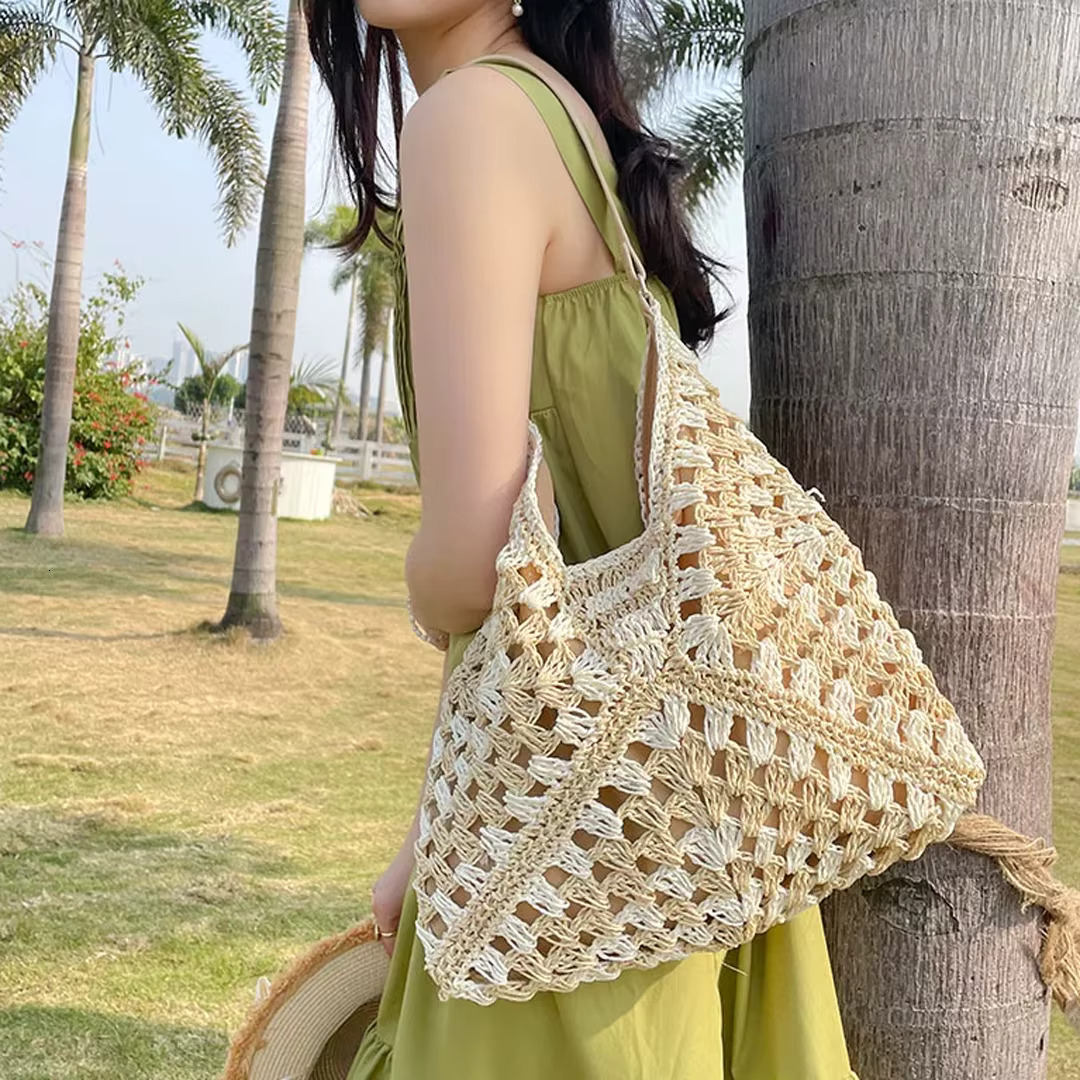 2025 Fashion Woven Bag Large Capacity Shoulder Bags For Woman Casual Tote Bag Popular Straw Weave Handbag