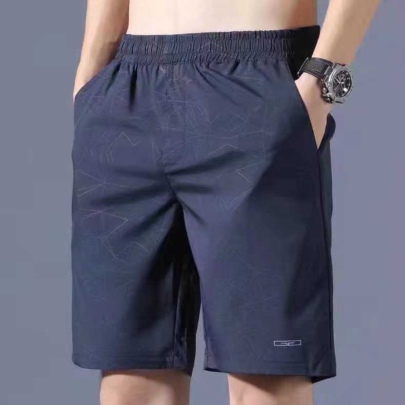Short pants for men in summer thin ice silk casual sports five quarter pants for men 2024 new loose straight leg beach shorts W250212