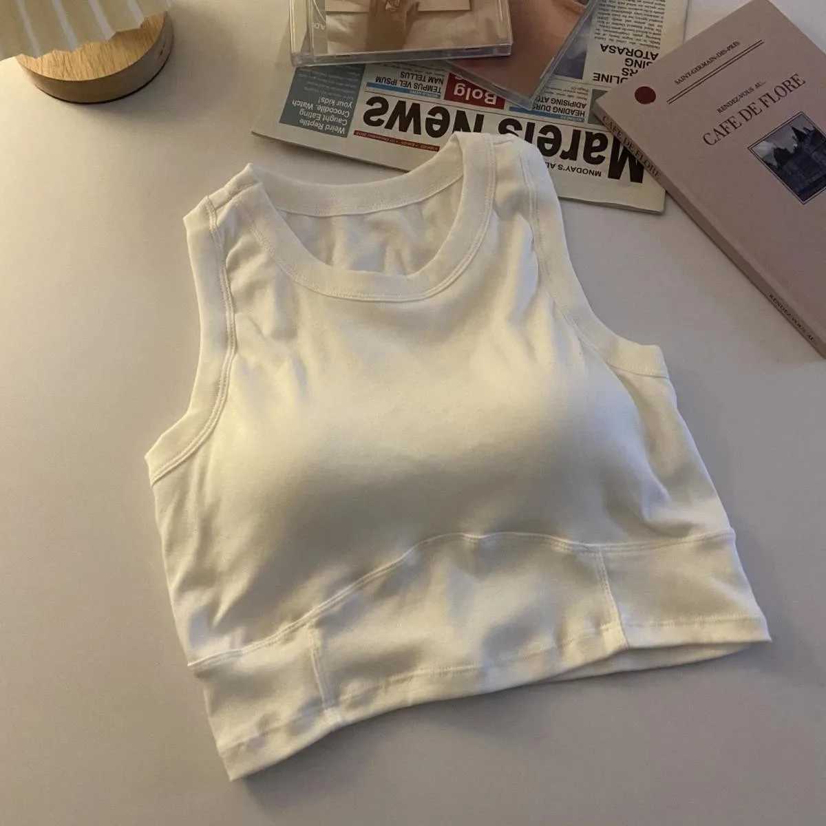 Women Sveless Vest Beautiful Back Sports Bra Slim Tube Top Underwear With Bra Pads Sexy Cozy Undershirt Elastic Crop TopXJ250212