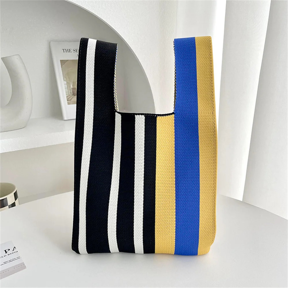 Original Stripes Knitted Bag Student Handbag Casual Shoulder Handbag Women Retro Wrist Bag 250207