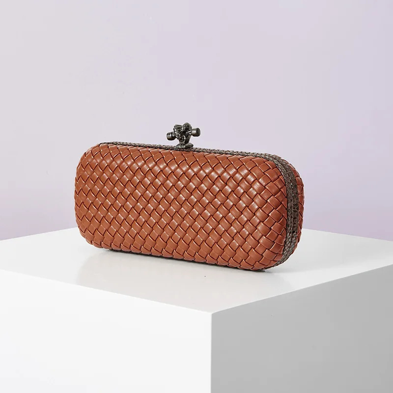 Wild Serpentine Evening Bags for Women Leather PU Woven Clutch Purse Elegant Ladies Metal Buckle Silver Handbag Bolso Mujer 250120