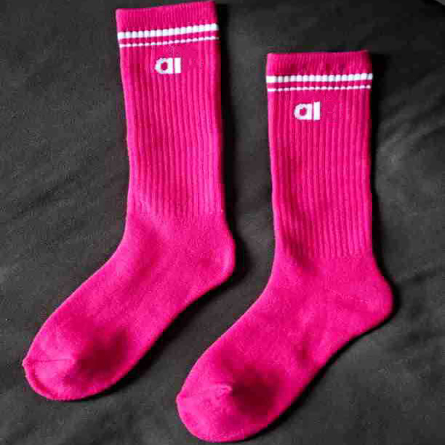 Men's Designer Embroidery Socks: Breathable Cotton Fashion Sports Socks