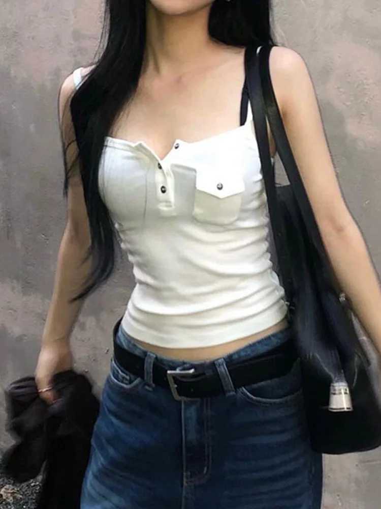 Casual Solid Pockets Camis Top Sexy Slim Slash Neck Sveless Tank Toops Women 2025 Summer Fashion Streetwear LadiesXJ250212