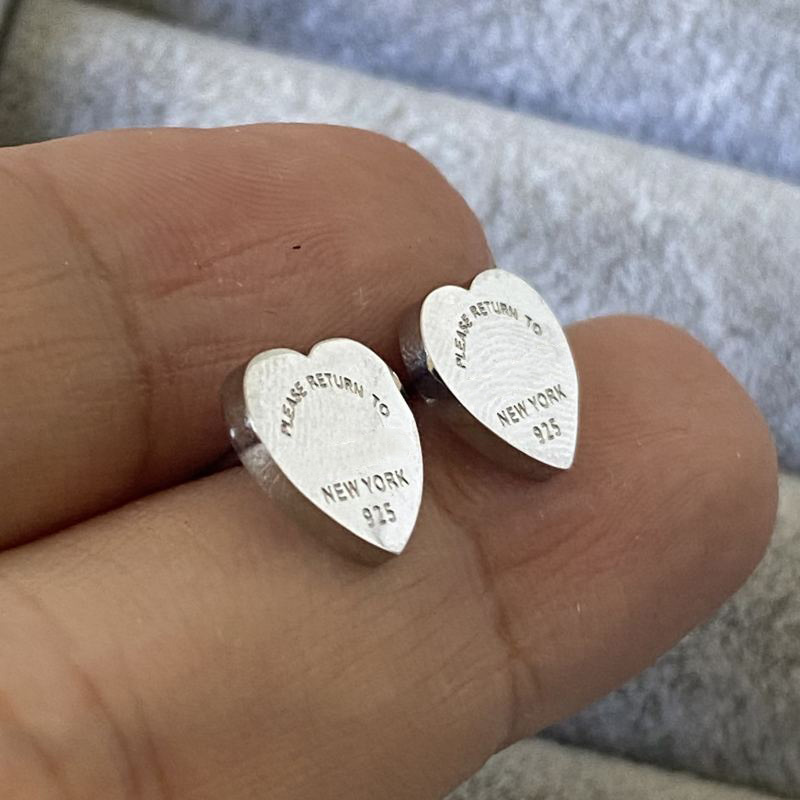 3 Colors Women Designer Earrings Studs Stainless Steel 3 Colors Heart Love Couple Fashion Jewelry For Boys Girls