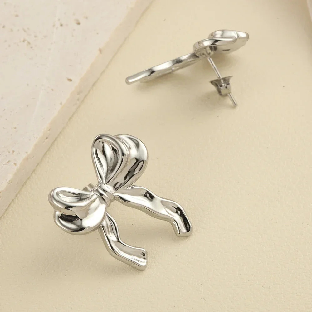 10PCS Highend Stainless Steel Bow Earring Personalized Earrings for Autumn and Winter Versatile Womens y Jewelry 250114
