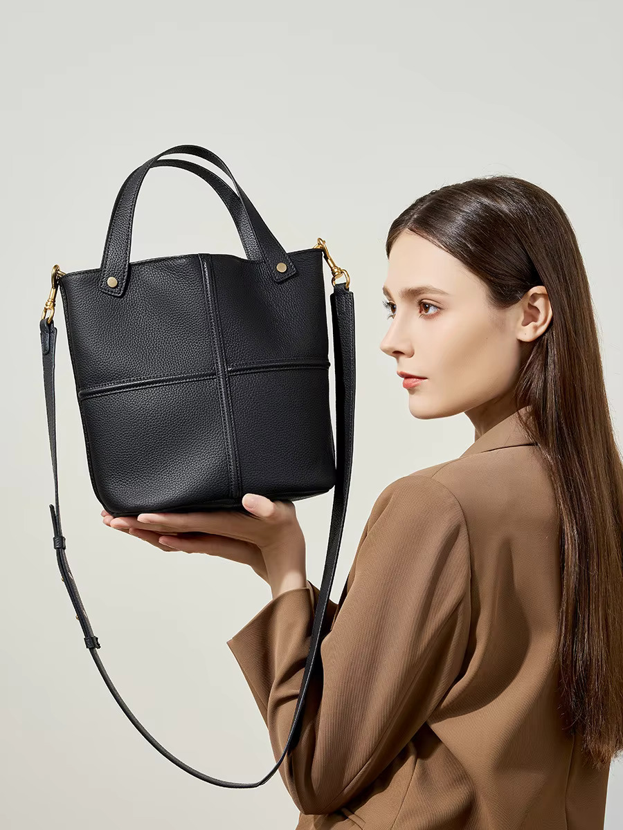 2024 Niche Texture Versatile New First Layer Cowhide Commuter Large Capacity Bucket Bag Elegant One-Shoulder Cross-Body Hand Bag