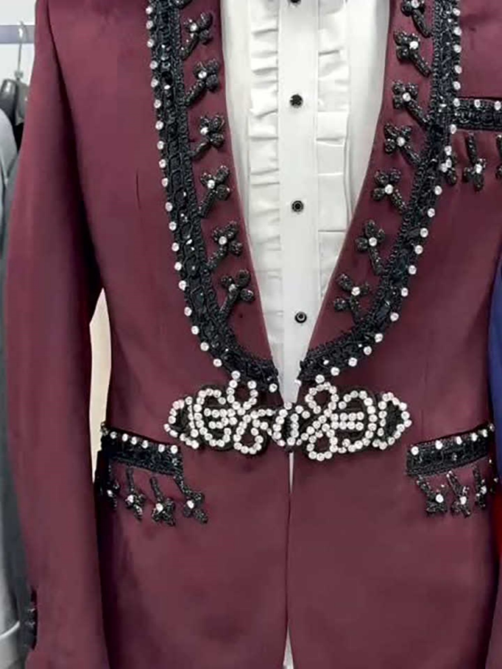 Luxury Wedding Tuxedos Beaded Appliques Double Breasted Men Suits Shawl Lapel 1 Piece Set Jacket Business Groom Blazers Customized