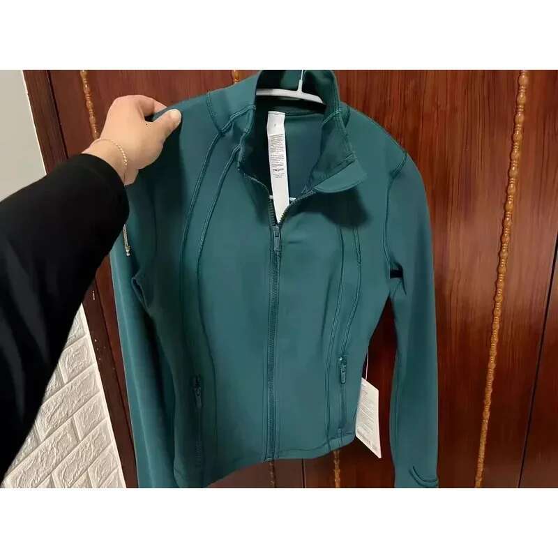 Women Spring/Summer Lightweight Breathable High Elastic Tight Fit Suitable for Outdoor Fiess Stand Neck Defines Jacket