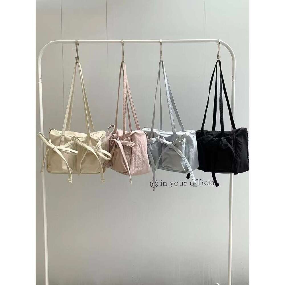 Niche Designer Retro Sweet Bow Pleated Exquisite Versatile Square Tote Highend Casual Simple Handbag Shoulder Bag